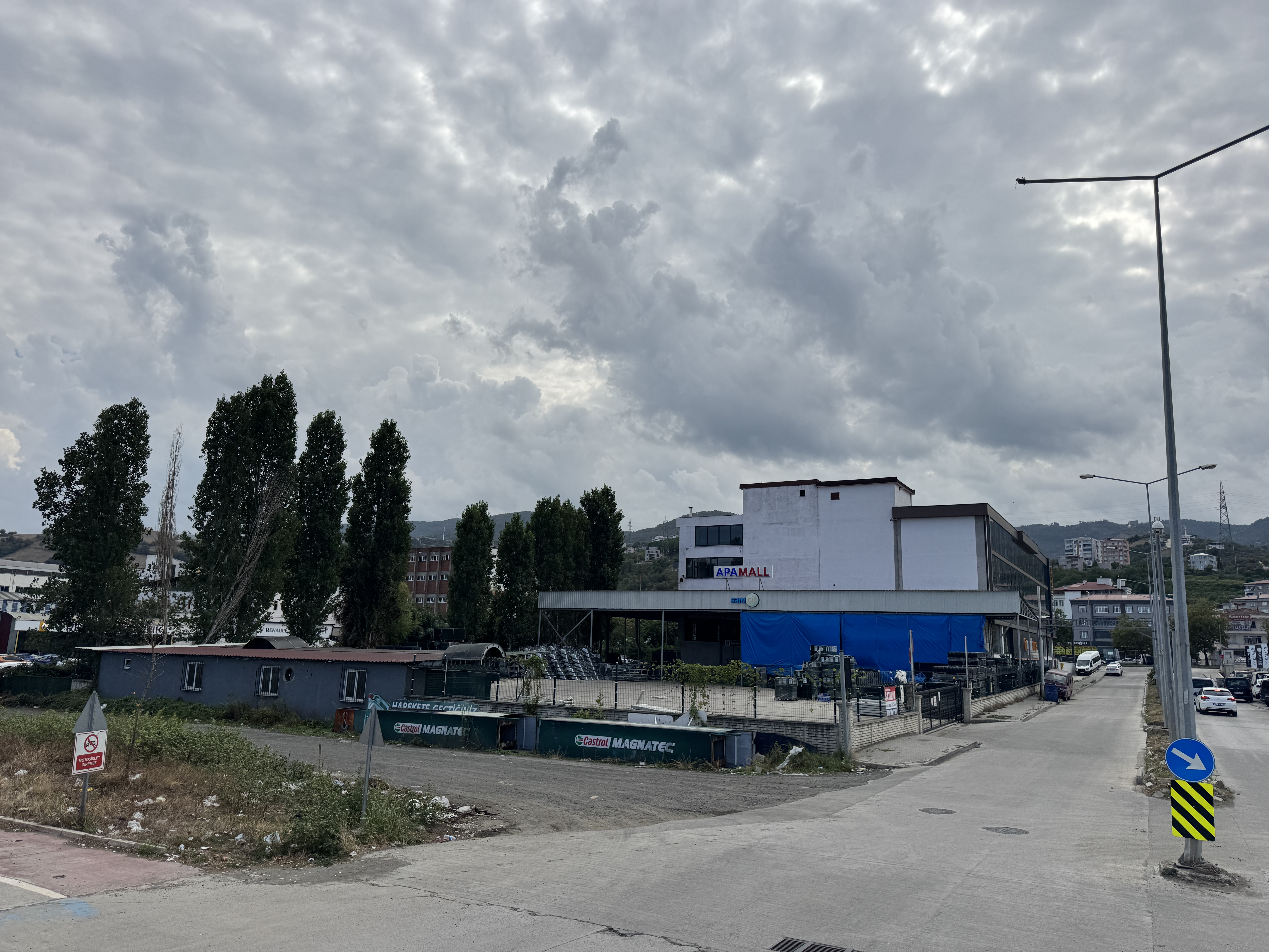 PAMUKLU BULVARINA 250M 5 KATA İMARLI ARSA